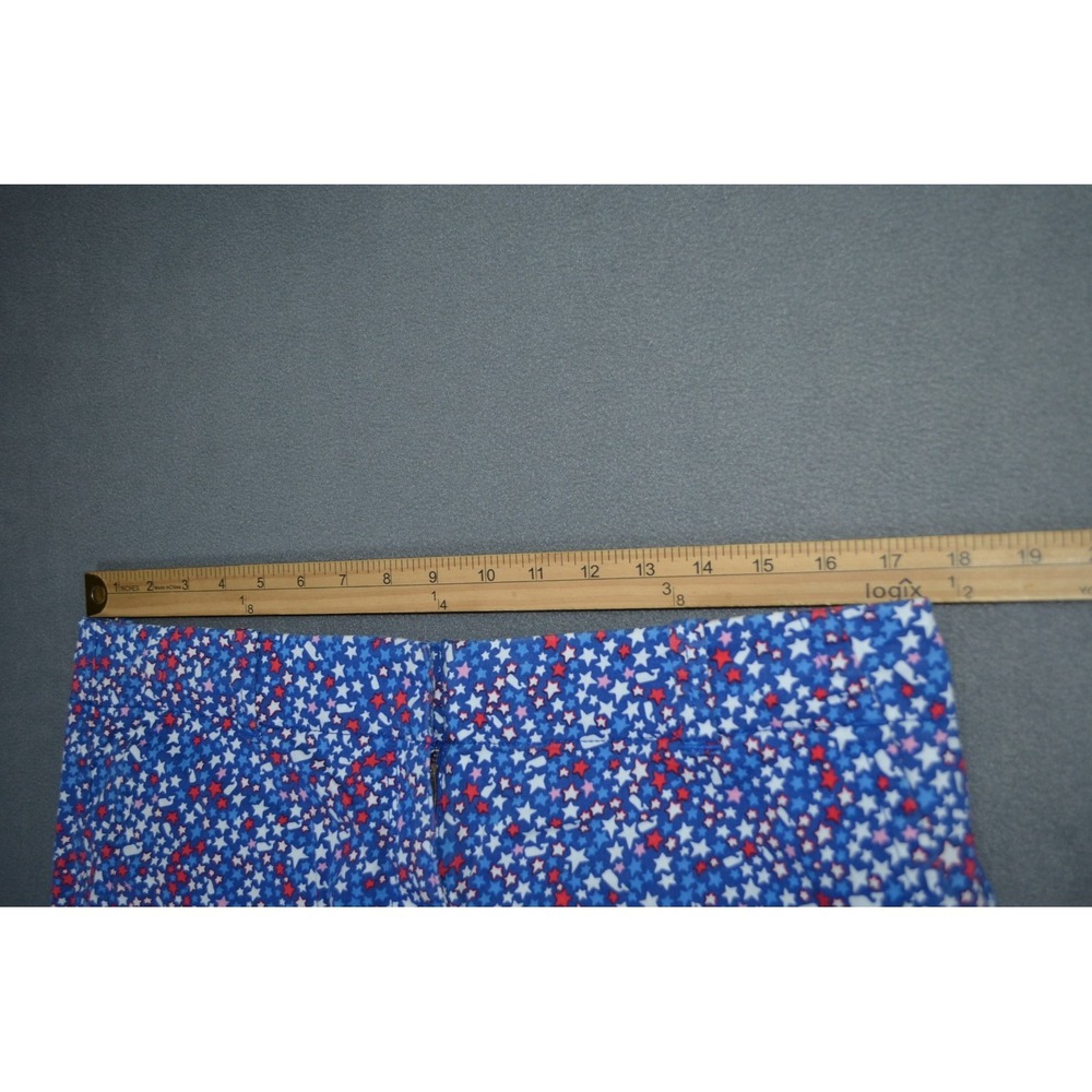 Vineyard Vines Red White Blue Stars & Whales Patriotic Women's Shorts 12 - Picture 3 of 7